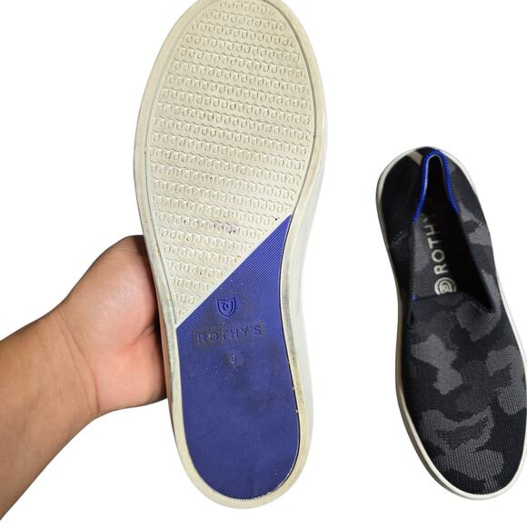 Rothy's Original Slip-On Camo Gray Sneakers Size: 6 - Picture 3 of 5